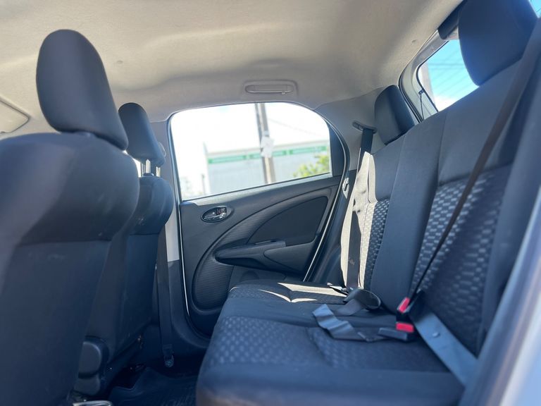 Toyota ETIOS X 1.3 Flex 16V 5p Mec.