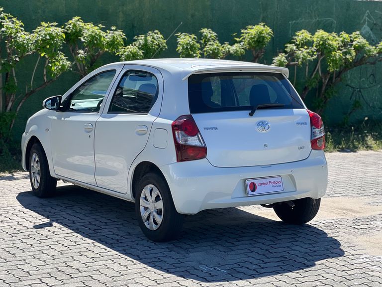 Toyota ETIOS X 1.3 Flex 16V 5p Mec.
