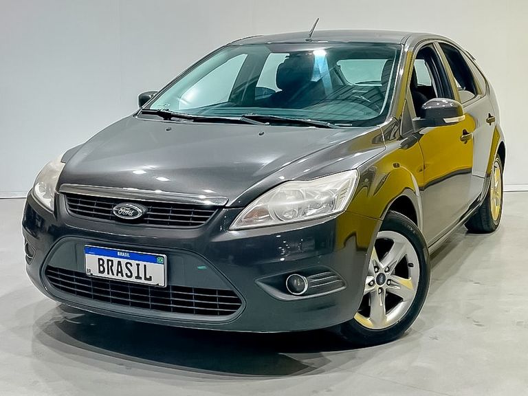 Ford Focus 1.6 S/SE/SE Plus Flex 8V/16V  5p