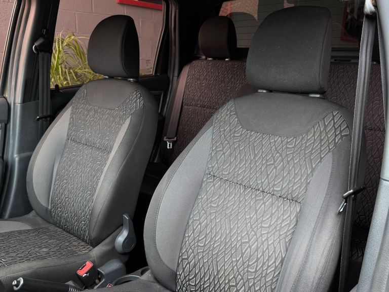 Renault DUSTER OROCH Express 1.6 Flex 16V Mec.