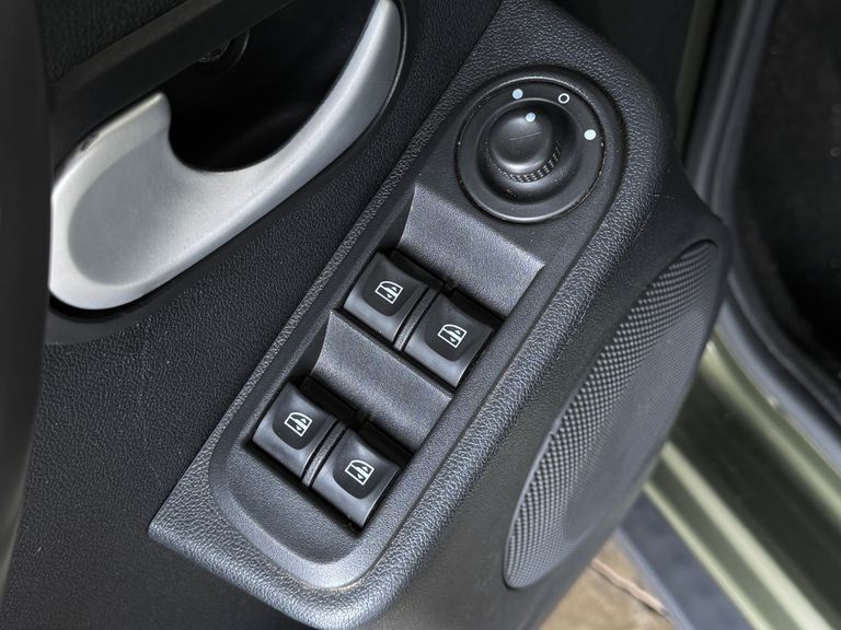 Renault DUSTER OROCH Express 1.6 Flex 16V Mec.