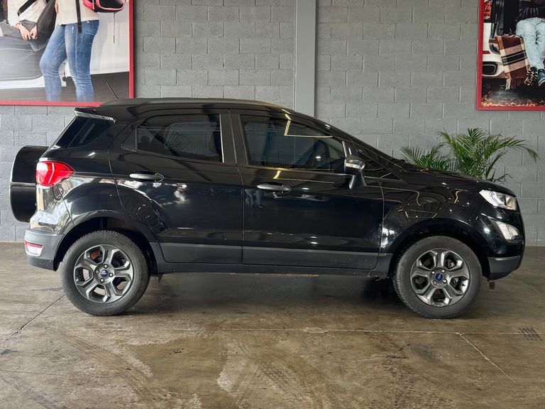 Ford EcoSport FREESTYLE 1.5 12V Flex 5p Aut.