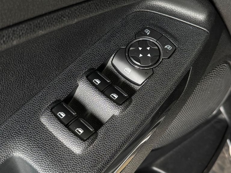 Ford EcoSport FREESTYLE 1.5 12V Flex 5p Aut.