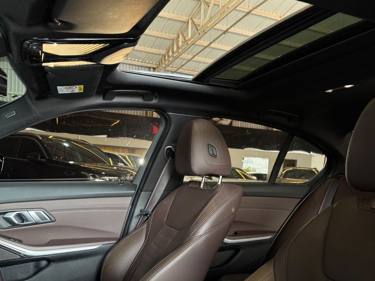 BMW 320iA 2.0 TB M Sport A.Flex/M.Sport 4p