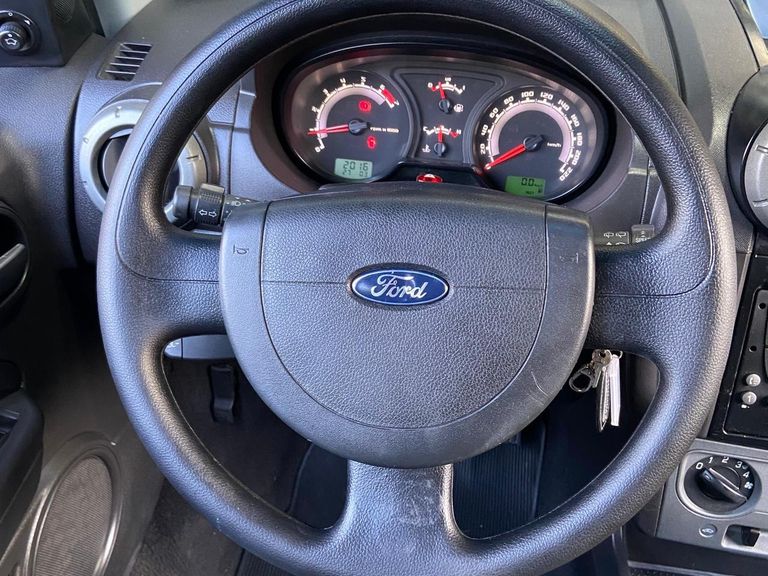Ford EcoSport XLT FREESTYLE 1.6 Flex 8V 5p