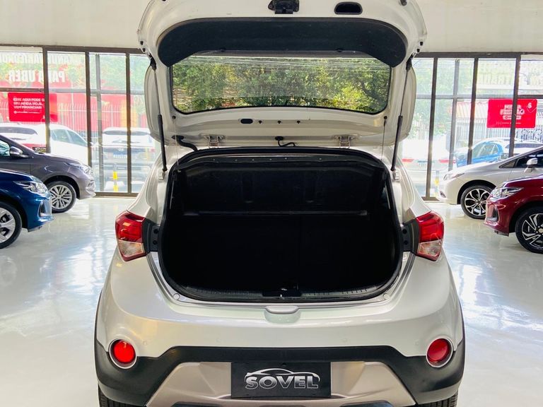 Hyundai HB20X Premium 1.6 Flex 16V Aut.