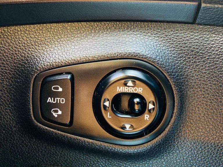 Hyundai HB20X Premium 1.6 Flex 16V Aut.