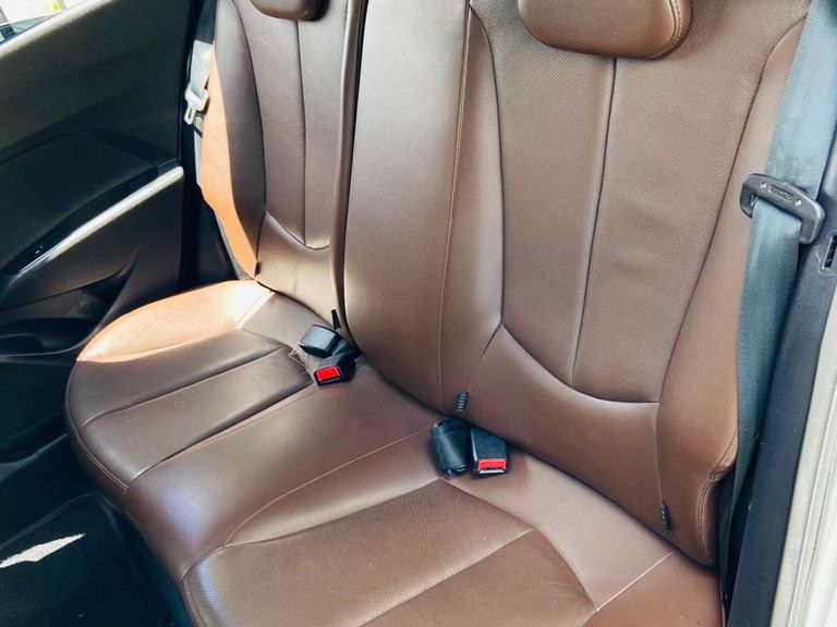 Hyundai HB20X Premium 1.6 Flex 16V Aut.