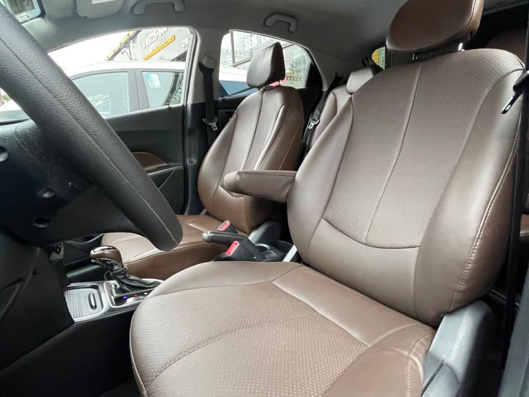 Hyundai HB20X Premium 1.6 Flex 16V Aut.