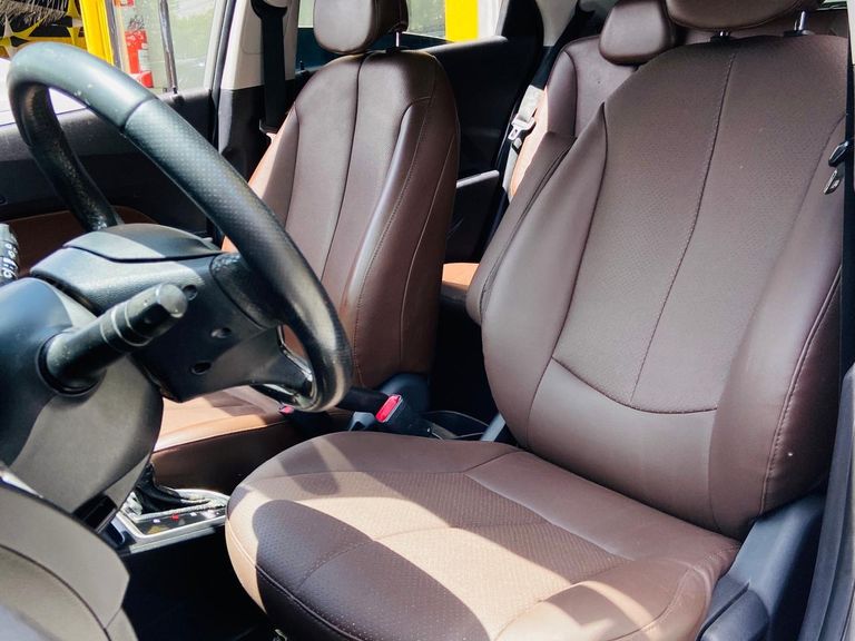 Hyundai HB20X Premium 1.6 Flex 16V Aut.