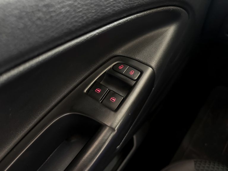 VolksWagen Saveiro Robust 1.6 Total Flex 16V 