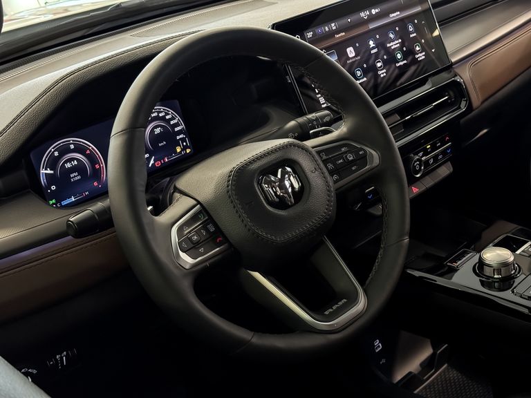 RAM RAMPAGE LARAMIE 2.2 TB CD 4X4 Die. Aut.