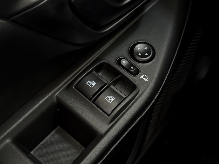 Fiat Strada Freedom 1.3 Flex 8V CD