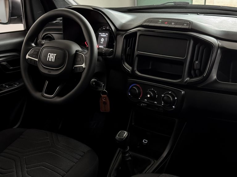 Fiat Strada Freedom 1.3 Flex 8V CD