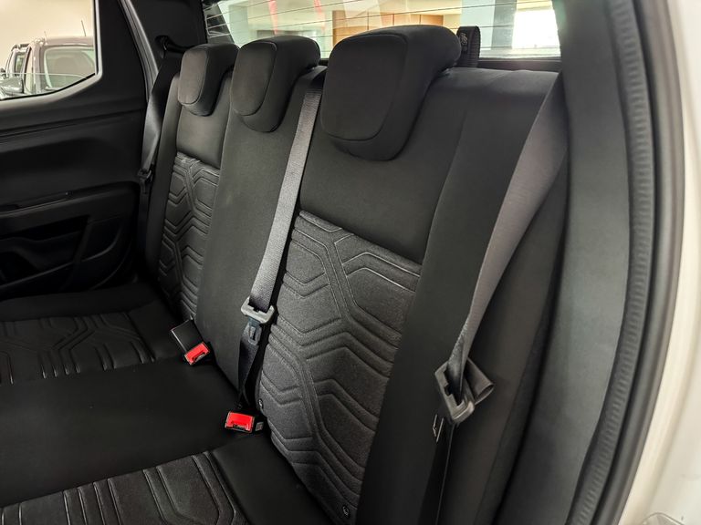 Fiat Strada Freedom 1.3 Flex 8V CD