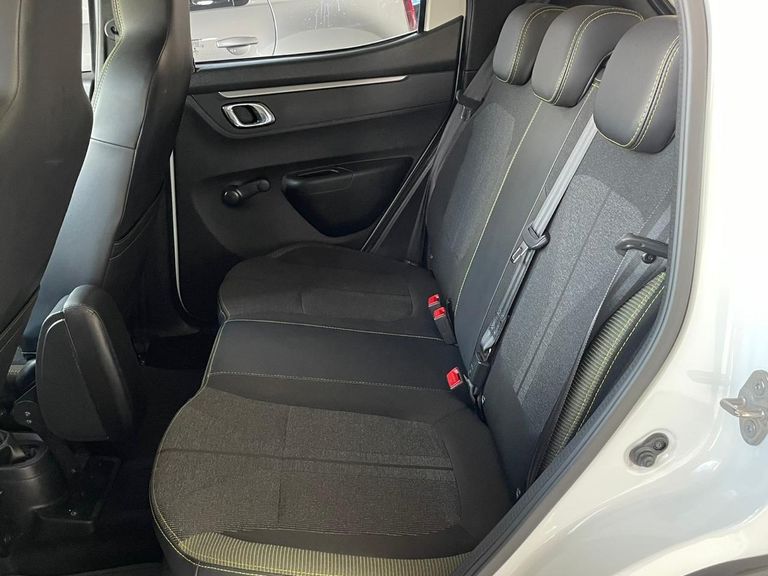 Renault KWID OUTSIDER 1.0 Flex 12V 5p Mec.