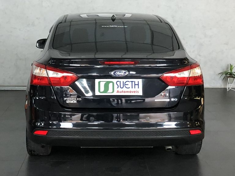 Ford Focus Sedan 2.0 16V/2.0 16V Flex 4p Aut.