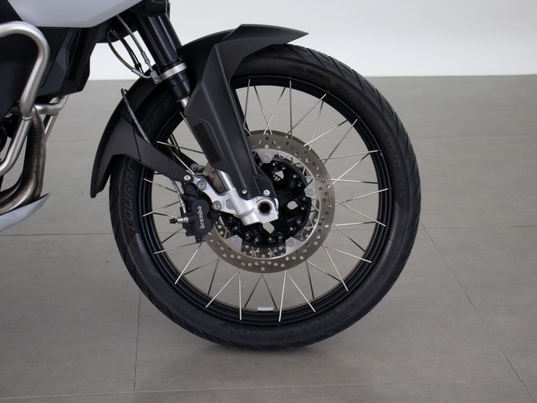 BMW F 900 GS Adventure Plus