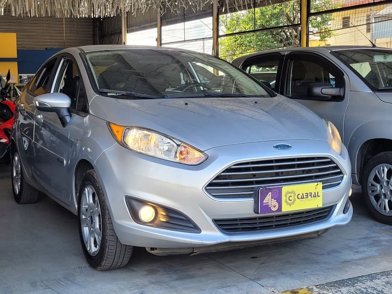 Ford Fiesta Sedan 1.6 16V Flex Aut.