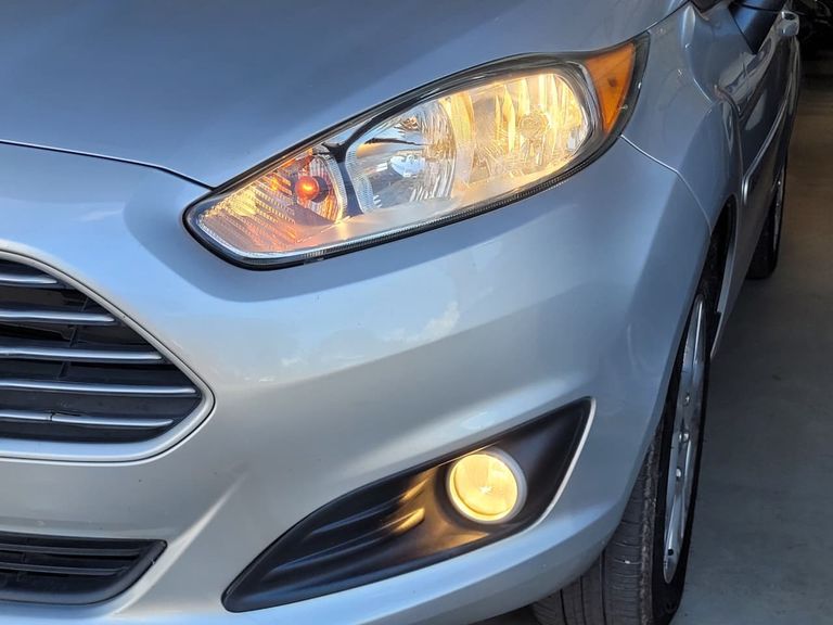 Ford Fiesta Sedan 1.6 16V Flex Aut.