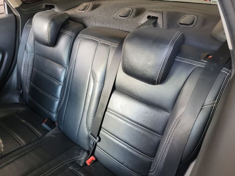 Ford Fiesta Sedan 1.6 16V Flex Aut.