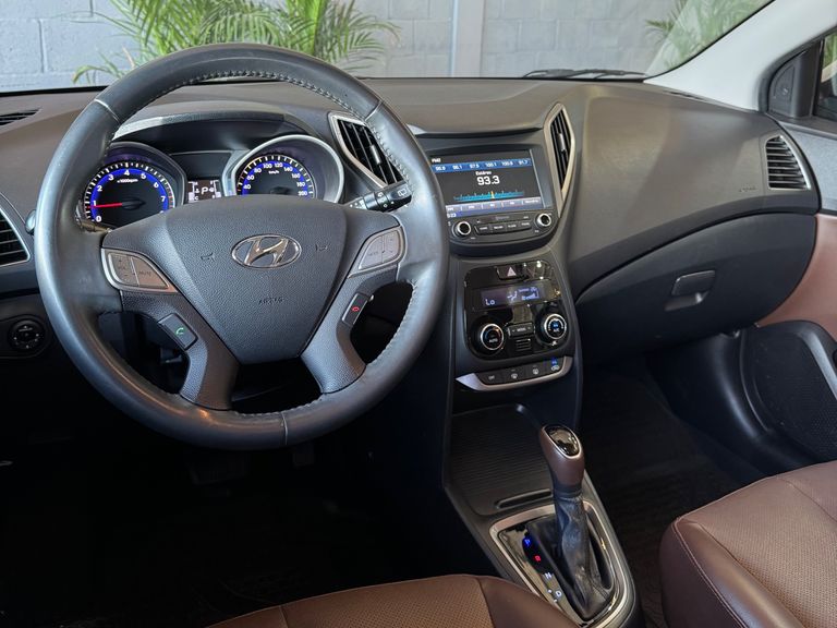 Hyundai HB20 Premium 1.6 Flex 16V Aut.