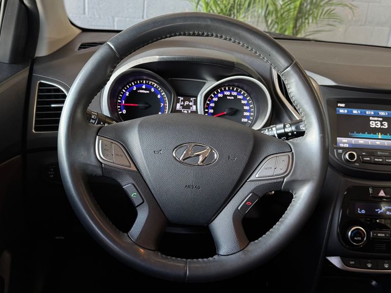 Hyundai HB20 Premium 1.6 Flex 16V Aut.