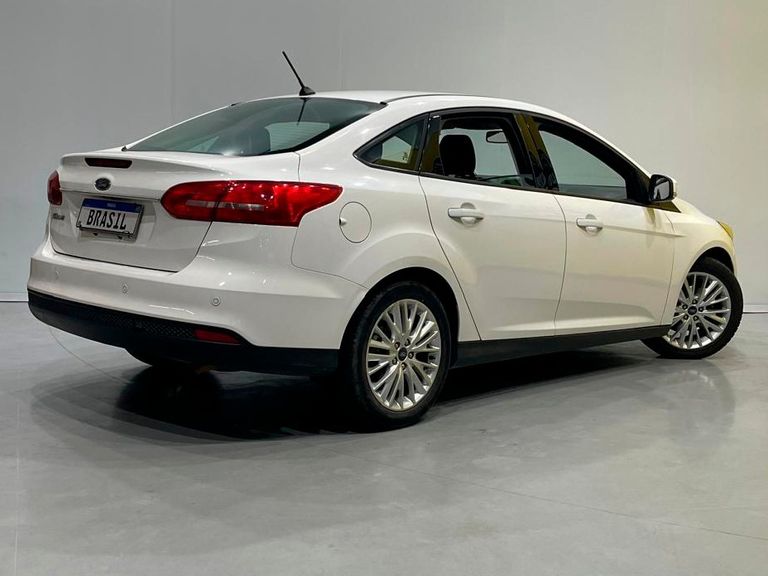 Ford Focus Fastback SE/SE PLUS 2.0 Flex Aut.