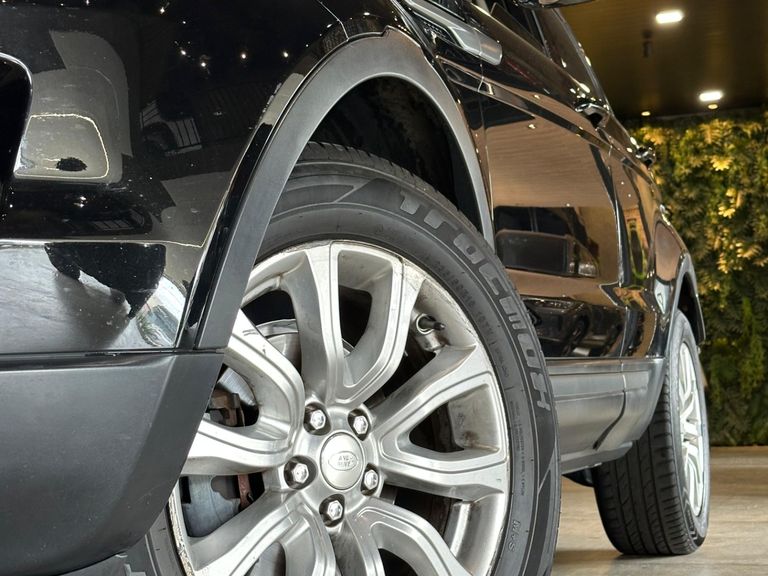 Land Rover Range R.EVOQUE Pure  2.0 Aut. 5p