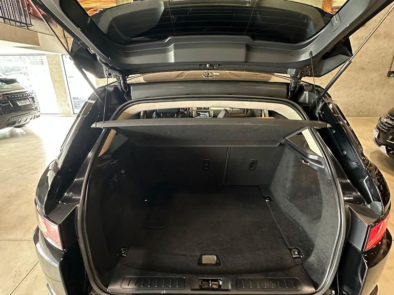 Land Rover Range R.EVOQUE Pure  2.0 Aut. 5p