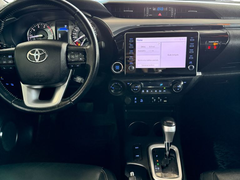 Toyota Hilux CD SRX 4x4 2.8 TDI 16V Diesel Aut.