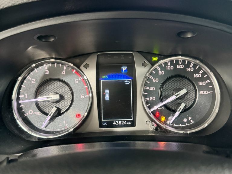 Toyota Hilux CD SRX 4x4 2.8 TDI 16V Diesel Aut.