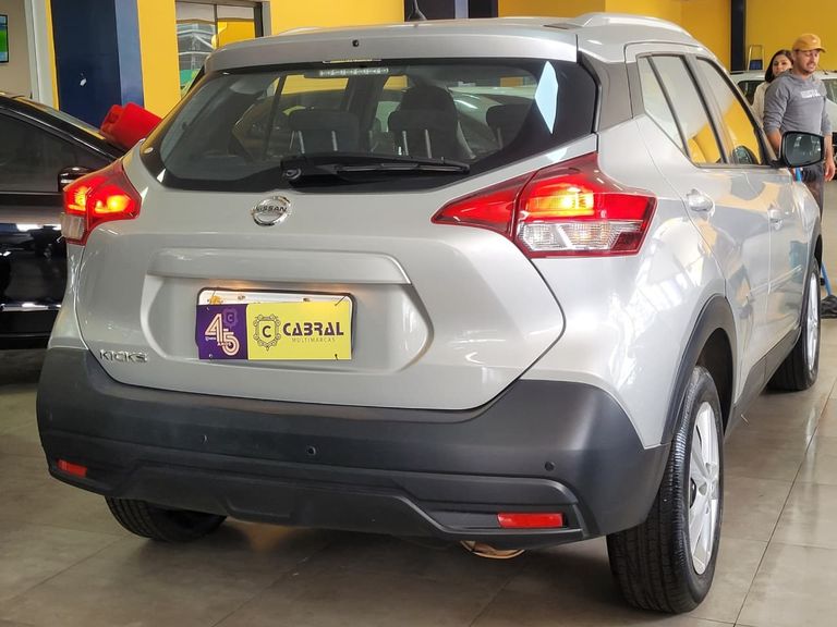 Nissan KICKS S 1.6 16V Flex 5p Aut.