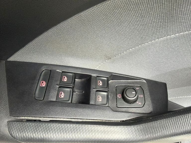 VolksWagen T-Cross Comfor. 200 TSI 1.0 Flex 5p Aut.