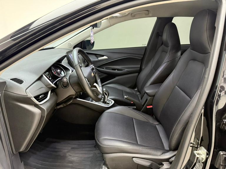 Chevrolet ONIX SEDAN Plus LTZ 1.0 12V TB Flex Aut.