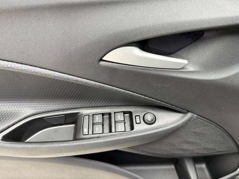 Chevrolet ONIX SEDAN Plus LTZ 1.0 12V TB Flex Aut.