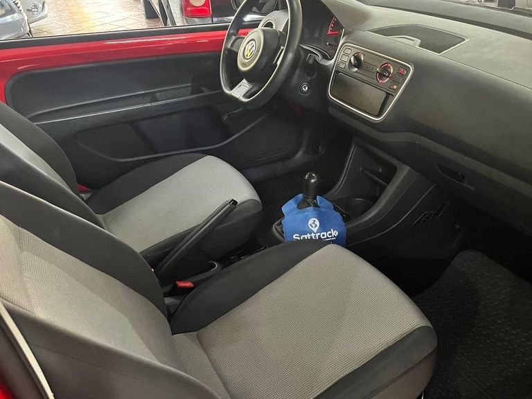 VolksWagen up! take 1.0 T. Flex 12V 3p