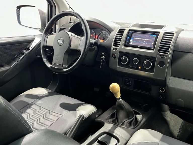 Nissan Frontier SV AT.CD 4x4 2.5 TB Diesel Mec.