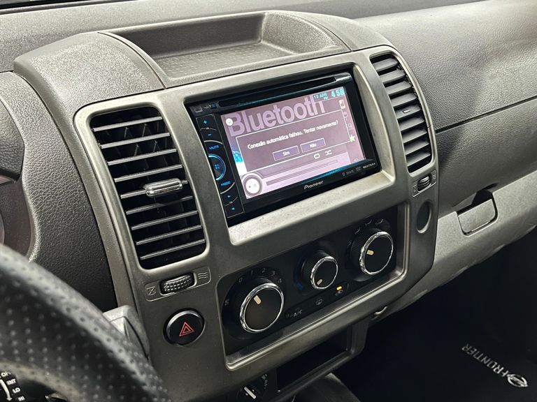 Nissan Frontier SV AT.CD 4x4 2.5 TB Diesel Mec.