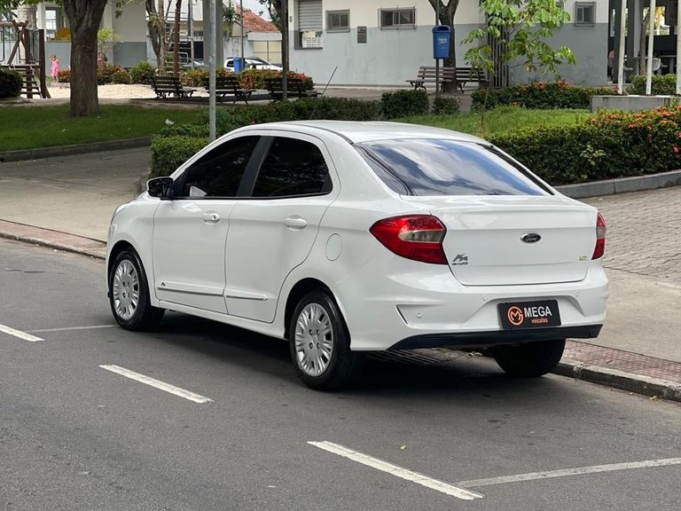 Ford Ka 1.5 Sedan SE 12V Flex 4p Aut.