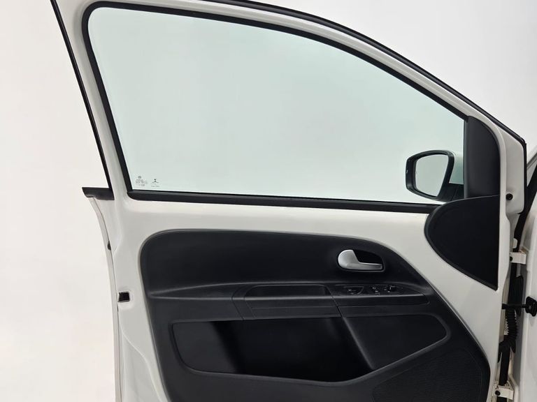 VolksWagen up! Connect 1.0 TSI Total Flex 12V 5p