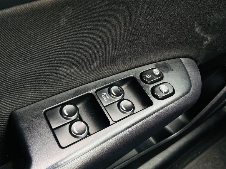 Hyundai HB20 C./C.Plus/C.Style 1.6 Flex 16V Mec.