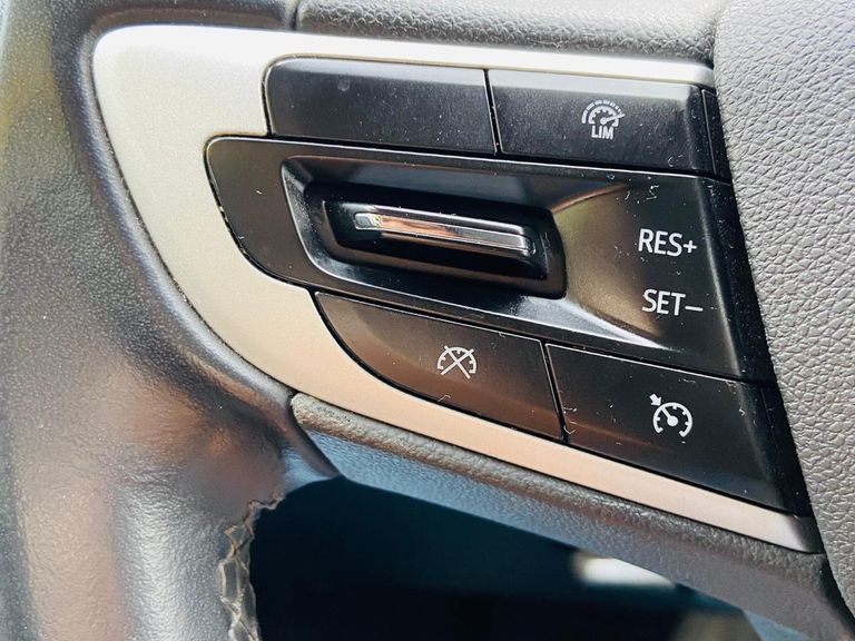 Chevrolet ONIX HATCH LTZ 1.0 12V TB Flex 5p Aut.