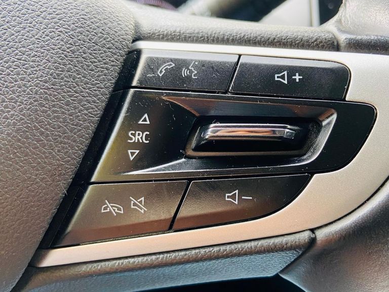 Chevrolet ONIX HATCH LTZ 1.0 12V TB Flex 5p Aut.