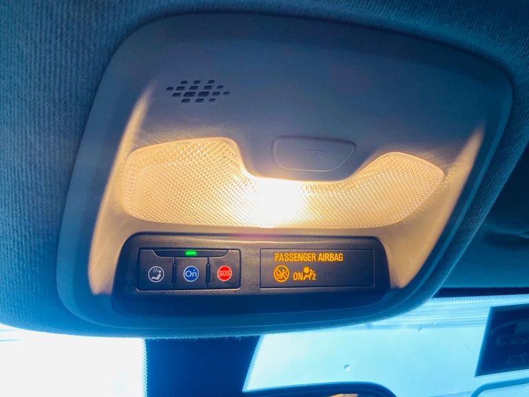 Chevrolet ONIX SEDAN Plus LT 1.0 12V Flex 4p Mec.