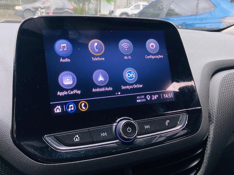 Chevrolet ONIX SEDAN Plus LT 1.0 12V Flex 4p Mec.