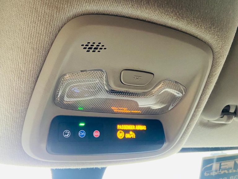 Chevrolet ONIX SEDAN Plus LT 1.0 12V Flex 4p Mec.