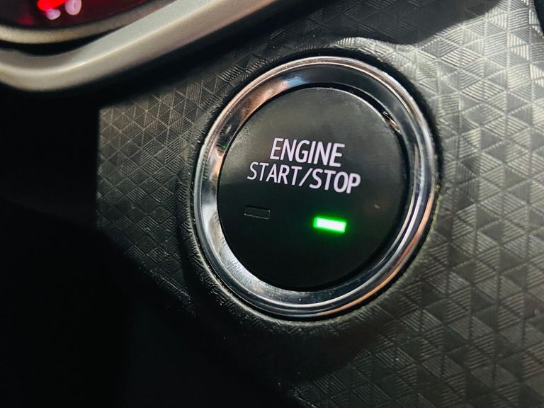 Chevrolet ONIX SEDAN Plus LT 1.0 12V Flex 4p Mec.