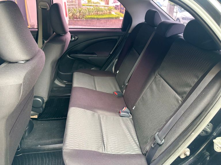 Toyota ETIOS XS Sedan 1.5 Flex 16V 4p Aut.