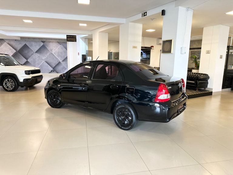 Toyota ETIOS XS Sedan 1.5 Flex 16V 4p Aut.
